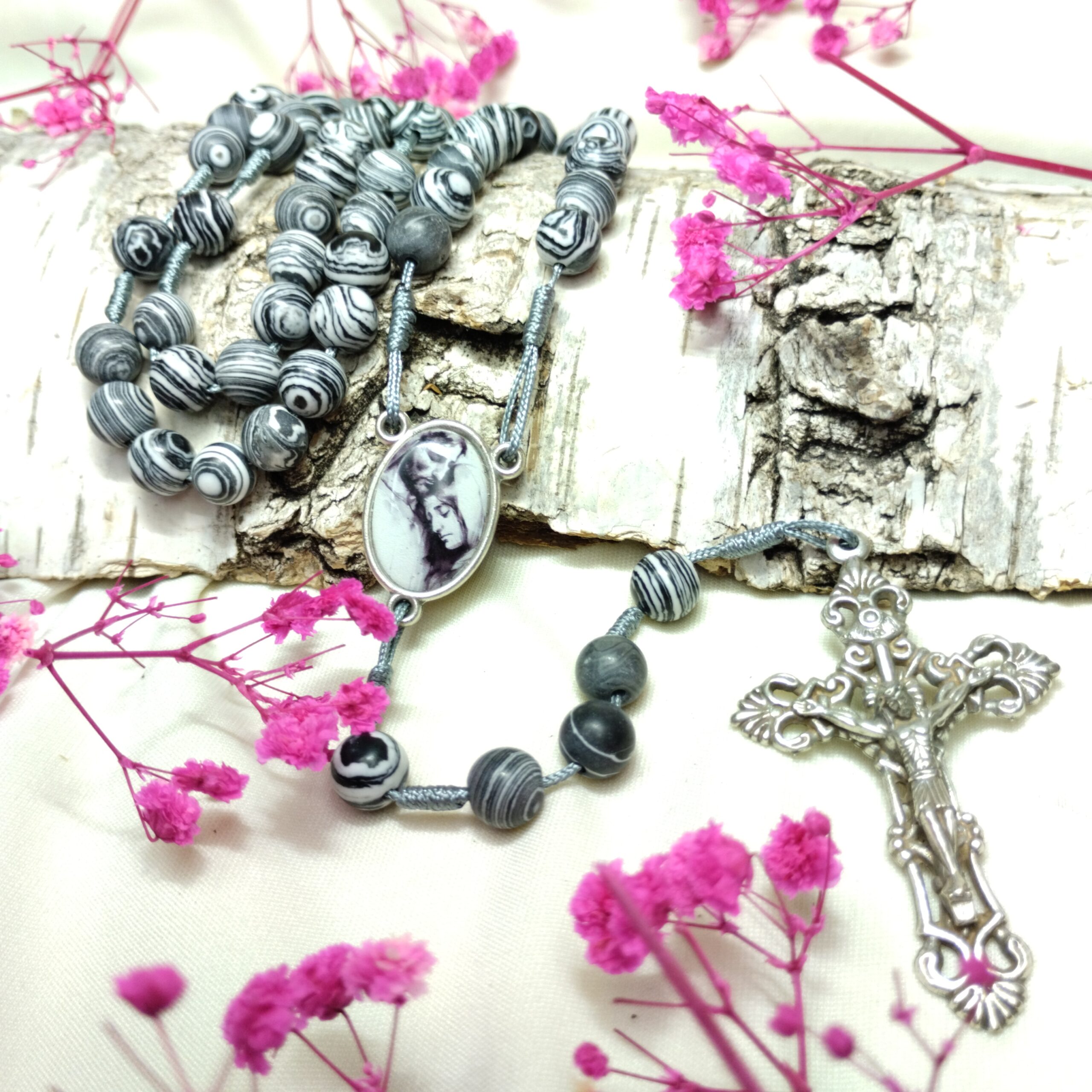 Różaniec 8mm "Moc Miłości"