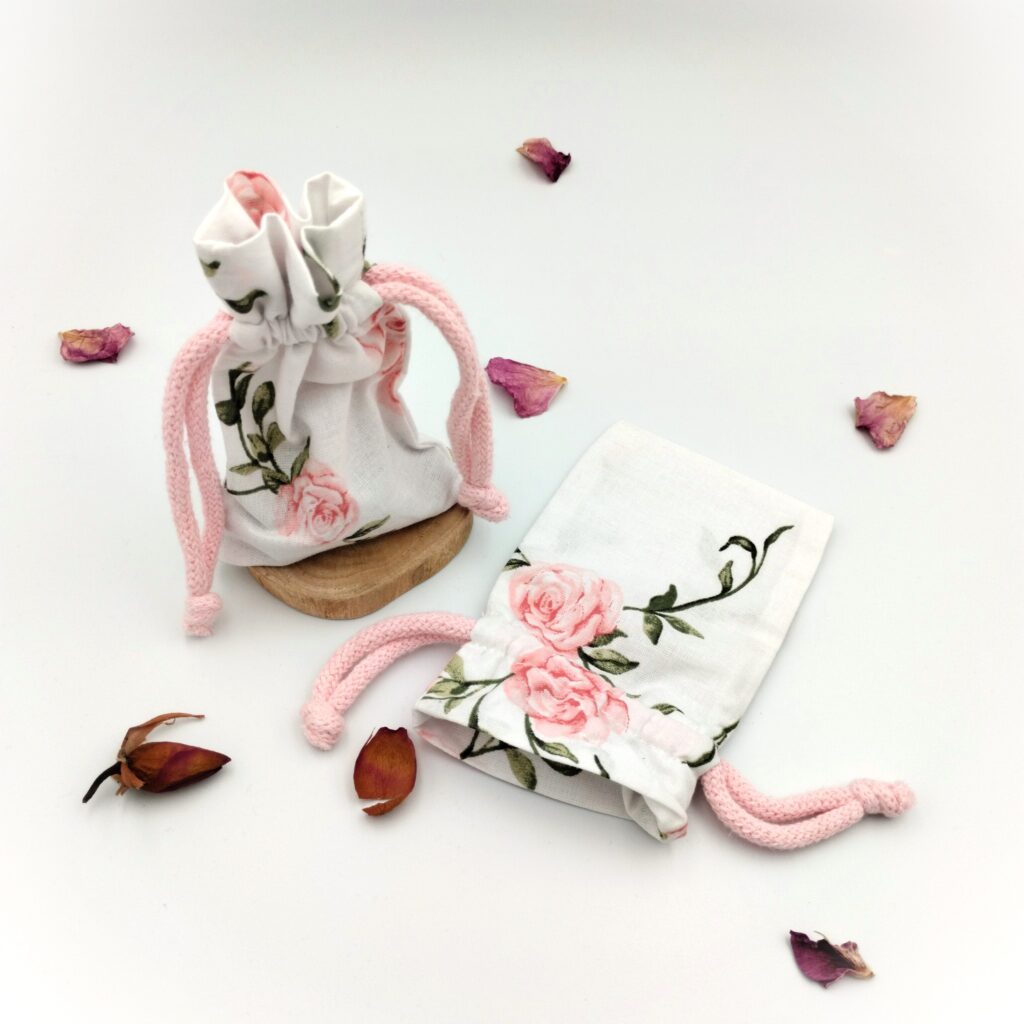Bawełniany woreczek 13x9 z różą