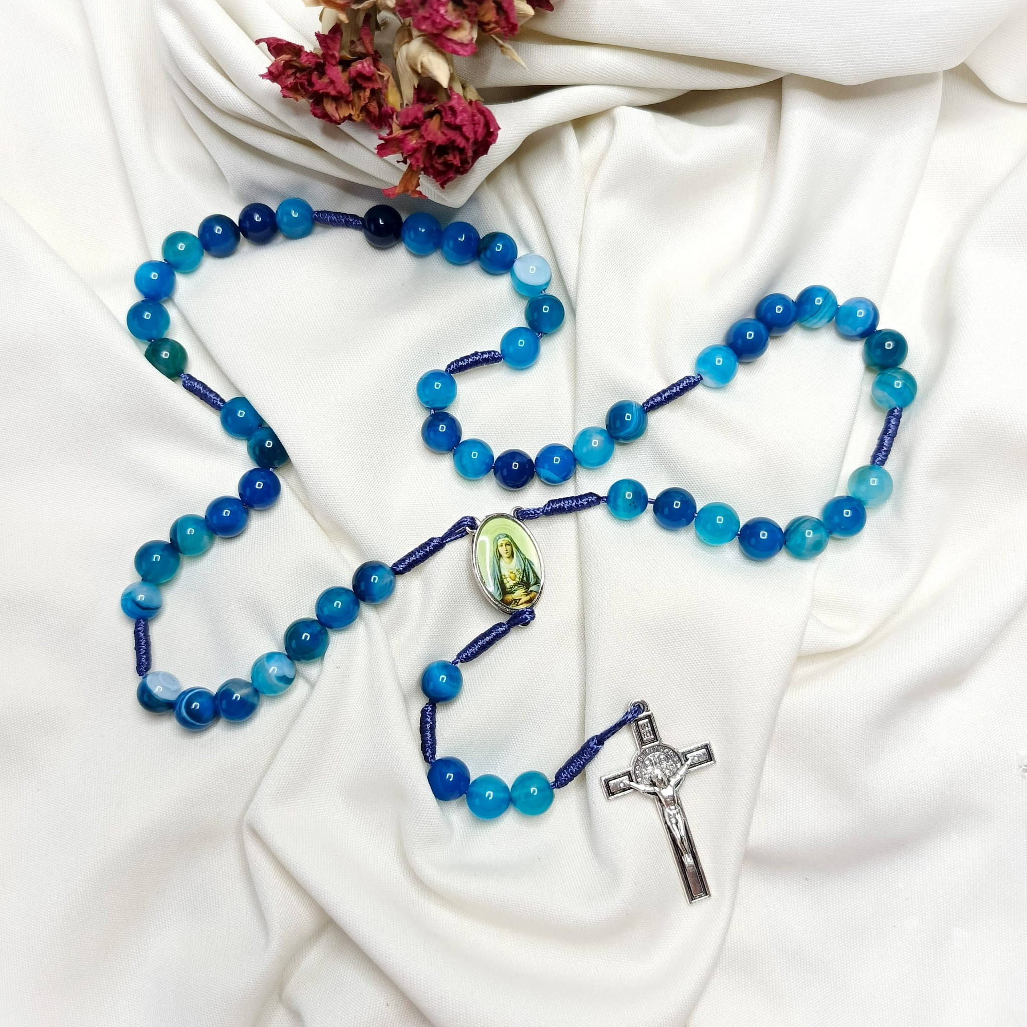Koronka do Krwawych Łez Maryi z agatu 8mm