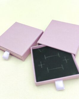 Ozdobne pudełko fioletowe 7×7