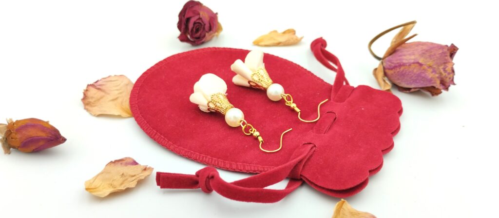 Kolczyki 3 cm „Beżowa Perła”