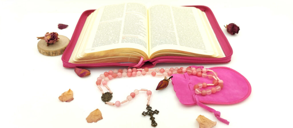 Różaniec 8mm "Modlitwa w barwach Miłości"